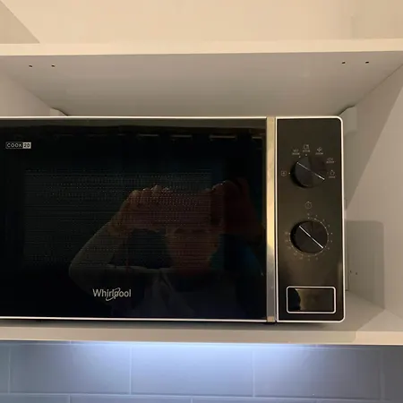 Center Ac Wifi 100 M From Behind Martinez *